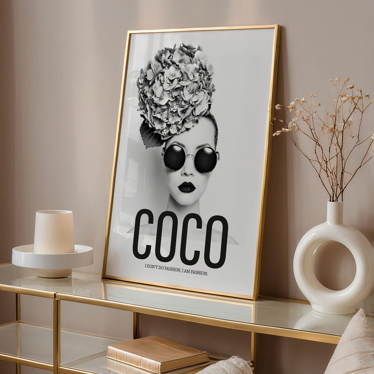 Poster: Coco - I don't do fashion, I am fashion