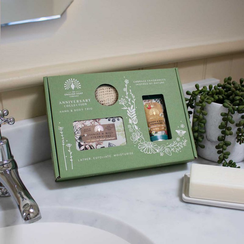 ENGLISH SOAP C° Hand & Soap - Gift Set - Jasmin & Strawberry