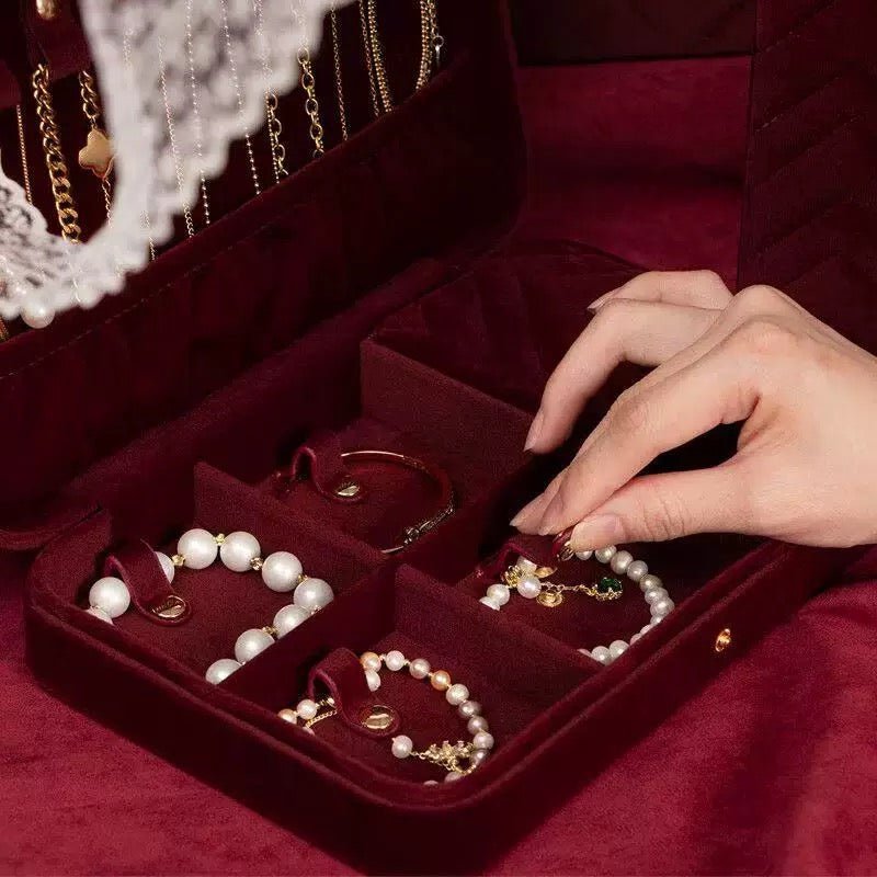 Luxe Velvet Large Jewelry Box
