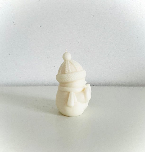 Candela pupazzo di neve versata a mano