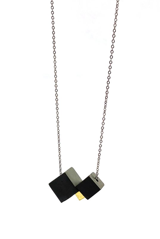 Catena di cemento // CUBE GOLD