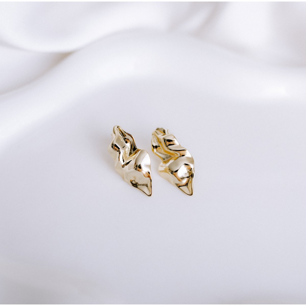 Golden Wave oorbellen goud 14K goud -plated statement