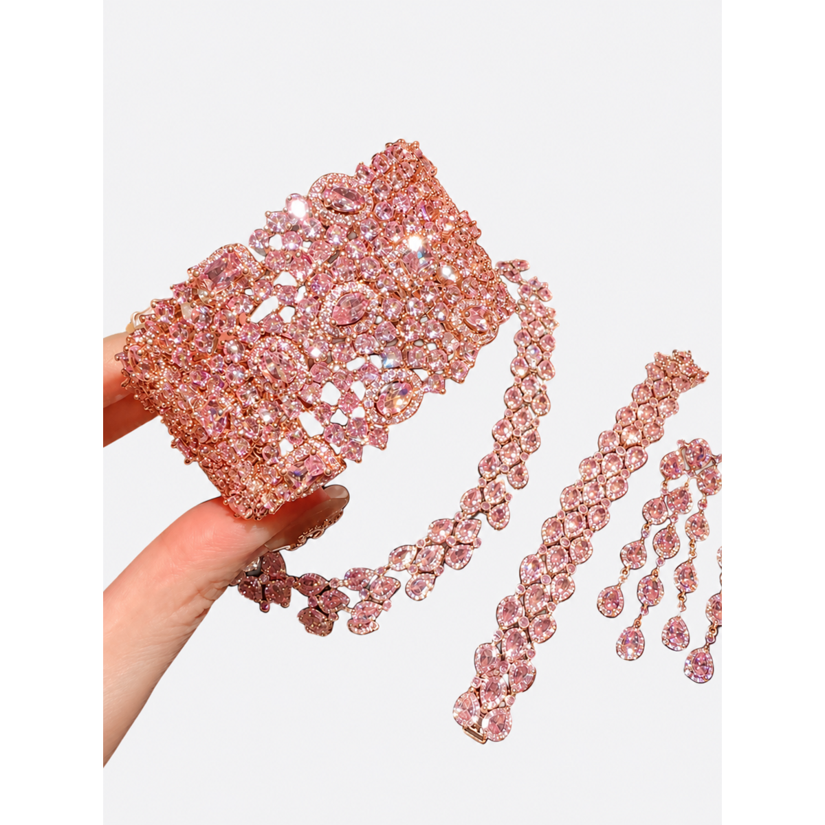 Errötendes Diamant-Couture-Schmuckset