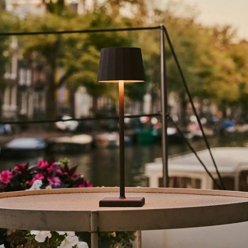 Wouter Mokkabruine oplaadbare tafellamp