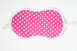Maska do spania w Polkadoty