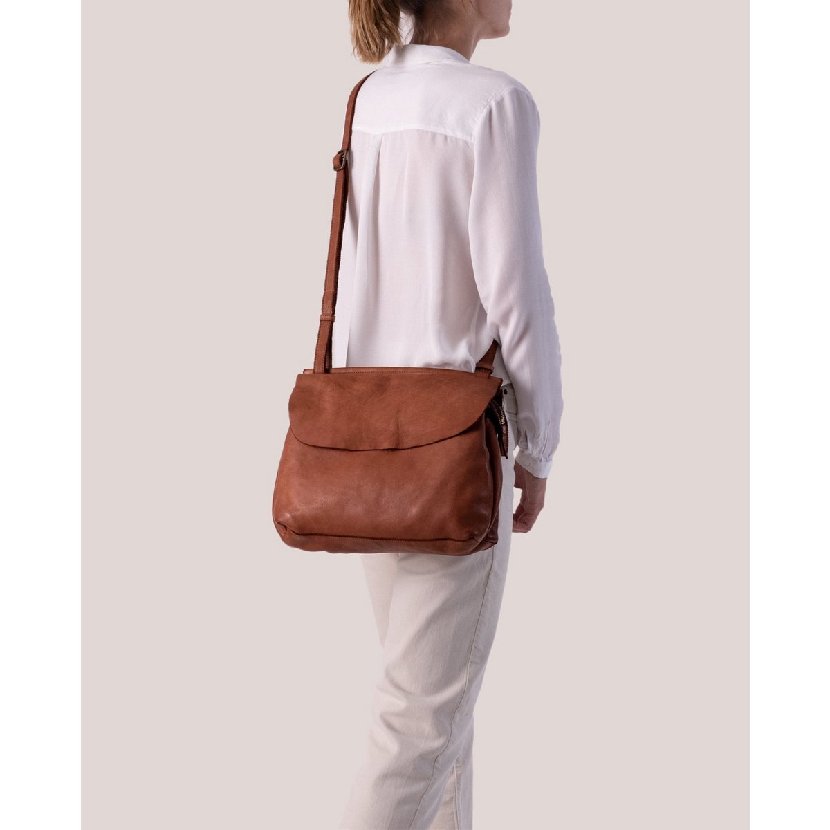 Submarine Shoulderbag flap L