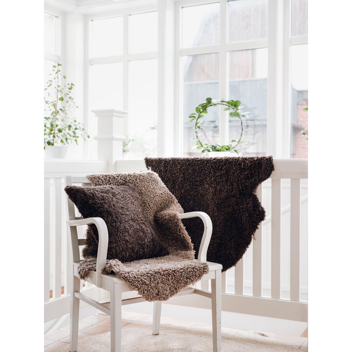 Krøllet fåreskind Lysebrunt / Sahara