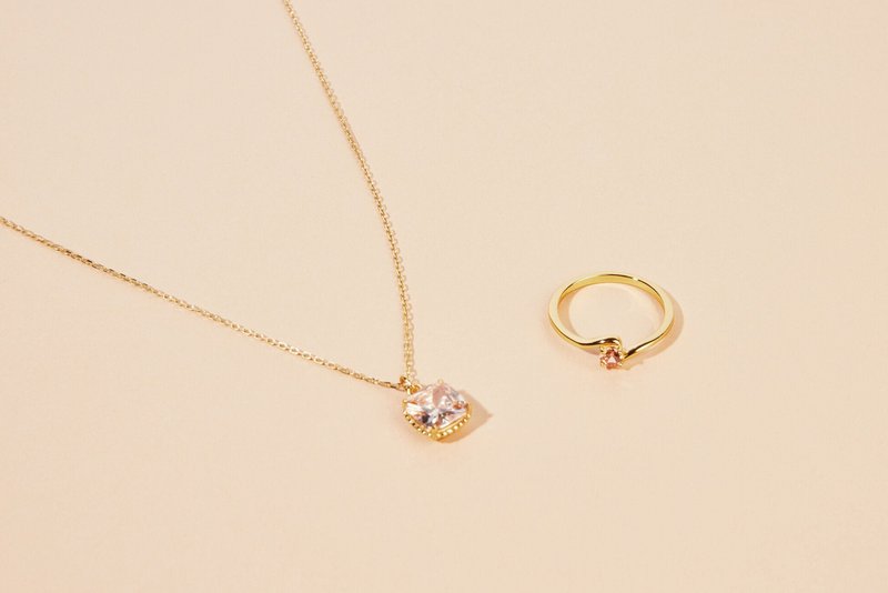 Birthstone halskæde maj smaragd