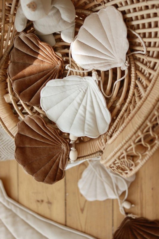 Guirlande Velours "Beige Pearl" avec Coquillages