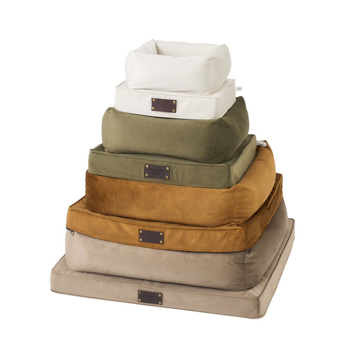 "Nero" Lair for en hund og en kat fra det fluffy hvalpemærke, lys fløde, velourmateriale, håndlavet!