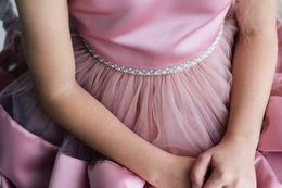 Chloe elegantes rosa Kleid für Mädchen