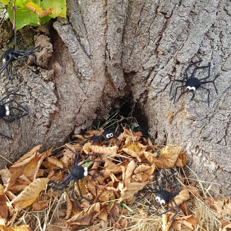 Handmade Felt Hanging Halloween Spider Decoration