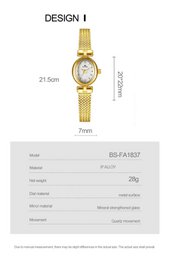 Mount - Minimalist Oval Gold Vintage Women's Watch