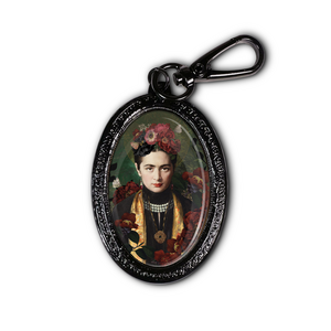 CARMEN BLACK KEY RING