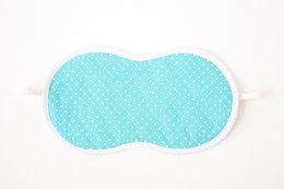 Maska do spania w Polkadoty