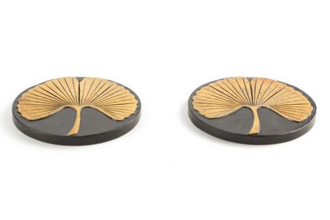 Set mit 2 Gingko-Untersetzern aus Stein