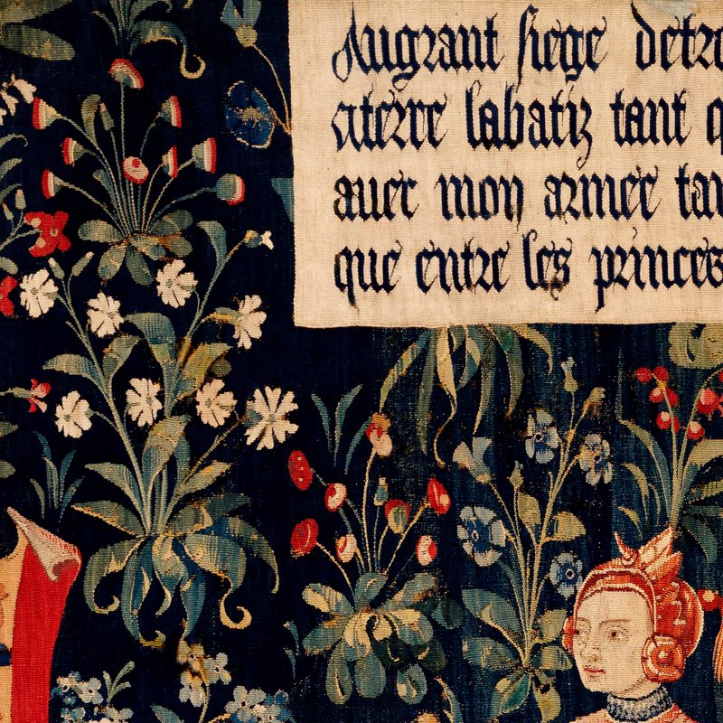 Middelalderlig Amazon Queen Millefleurs Vægtapet — Navy Floral Warrior | MEV012