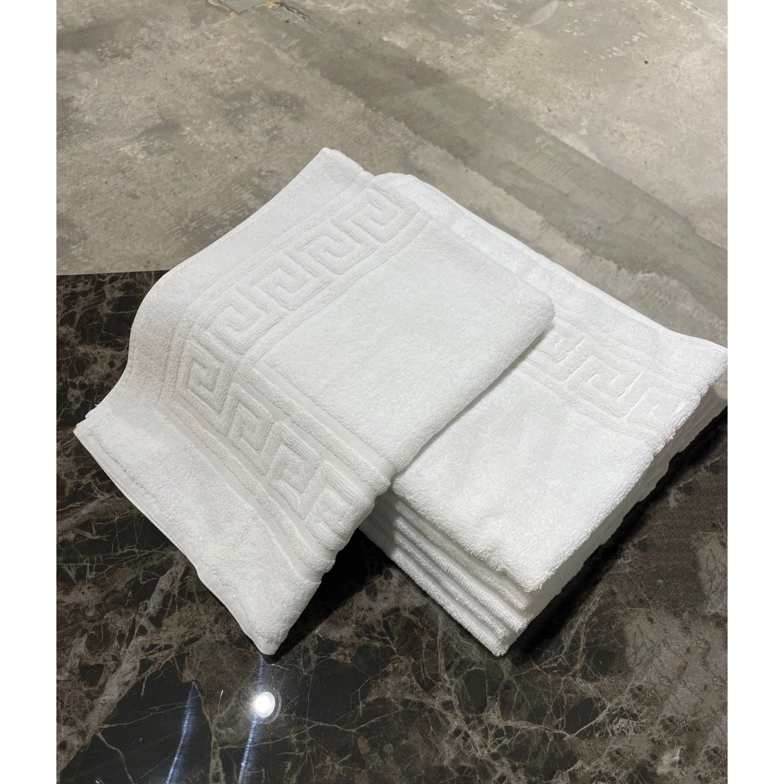 Bathroom mat Greek