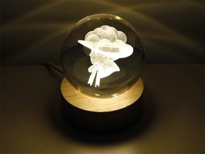 Tischlampe Schwarzwälderin aus Glas Ø8x10cm, mit LED