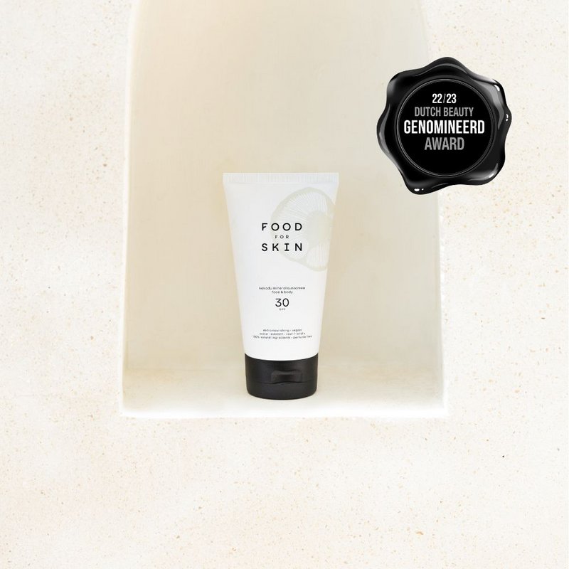 Verzorgende Zonbescherming SPF30