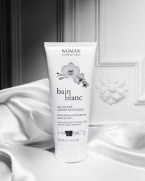 Bain Blanc Rozjaśniający Regenerujący żel do higieny intymnej i ciała 200ml