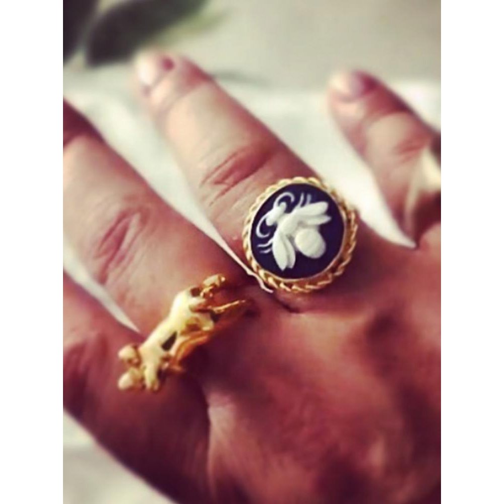 Bienen-Cameo-Ring
