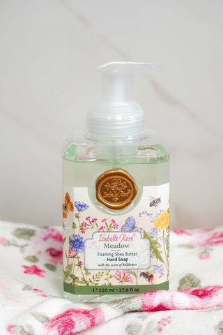 Schäumende Sheabutterseife Meadow 520 ml Isabelle Rose