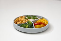 SILICONE PLATE WITH SUCTION CUP LIGHT GRAY