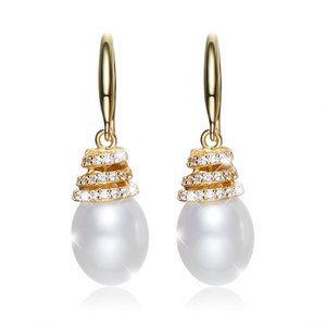 Pearl gold earrings