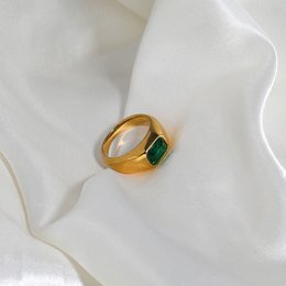 Lola - Green Stone Statement Gold Band