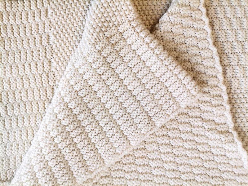 Knitted Throws, knitted Blanket, CottonThrows, knitted throw-blanket from 100% cotton