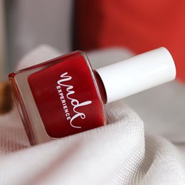 Organic sourced nail polish - Due Torri