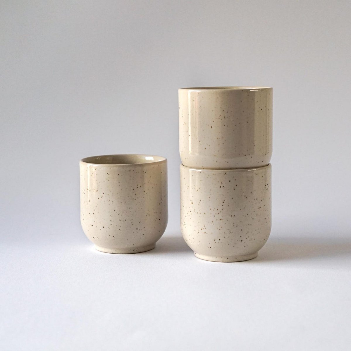 Hollyhock mug - sand & speckles - 200 ml
