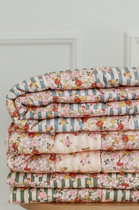 Ensemble de literie matelassée en coton pour les enfants «Spring Garden» - conception patchwork, grande taille