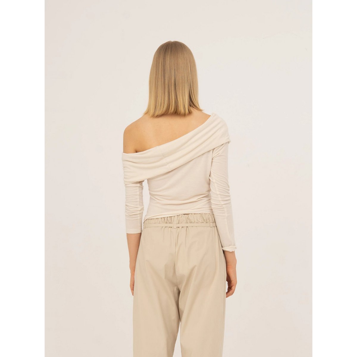 Zachte witte off-shoulder jersey top