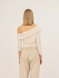 Zachte witte off-shoulder jersey top