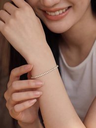 Tijdloze tennisarmband met diamantlook