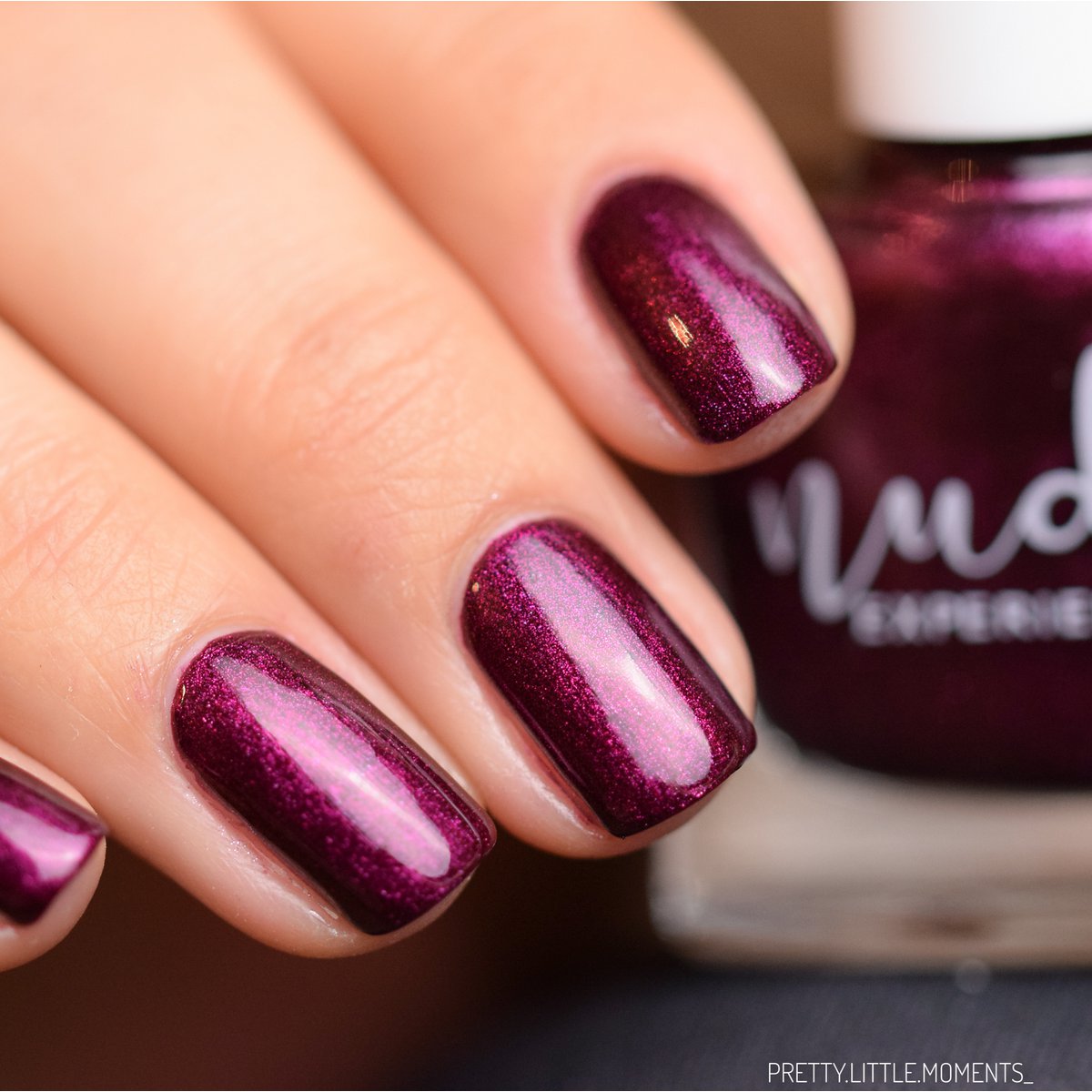 Esmalte de uñas - El país de las maravillas