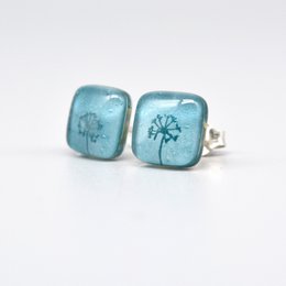 Löwenzahnknopf-Ohrringe, türkisgrüne Farbe, Glas und Sterlingsilber