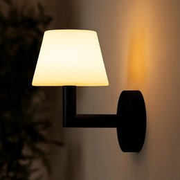 Ted zwarte houten oplaadbare wandlamp