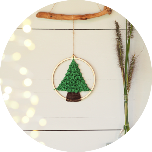 Christmas holiday tip! - DIY Crochet kit Christmas tree in wooden ball