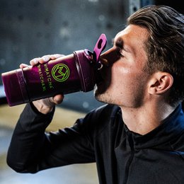 Blenderflaske – 600 ml Shaker Lækagesikker rystekop med blenderkugle
