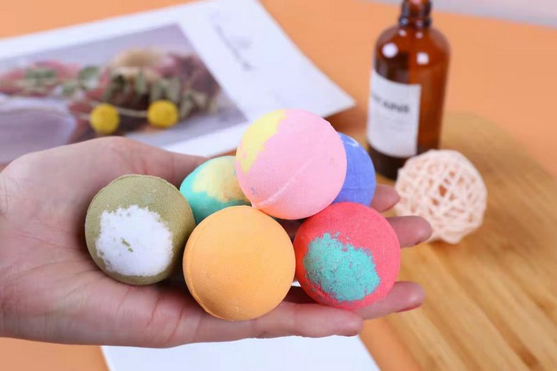Bombas de baño - Set de 20 piezas - 5 aromas diferentes - Rosas, Jazmín, Lavanda, Jengibre y Árbol de Té