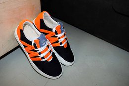 STARK Sort Orange Phoenix Unisex sko