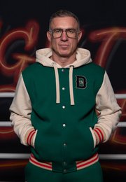  Green hooded sweatshirt jacket with "Dallas" text, available in sizes S-4XL, made of cotton and polyester materials.