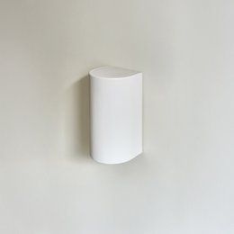 Ceramic wall lamp - Pure white / down lighting