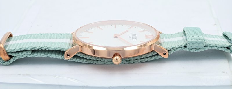 Moderno Milano stainless steel women's watch 36.5 mm, sapphire crystal & nylon NATO strap (light green-white), rose gold-colored