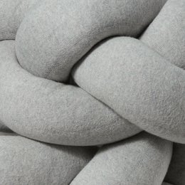 Tour de lit tressé gris tricoté XL