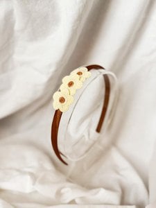 Diadeem-Strickblumen – Creme
