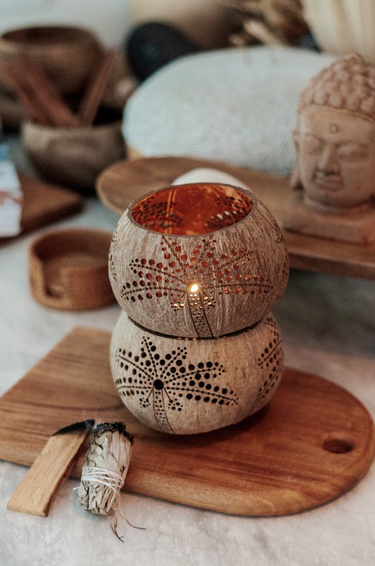 Palm Candle Holder